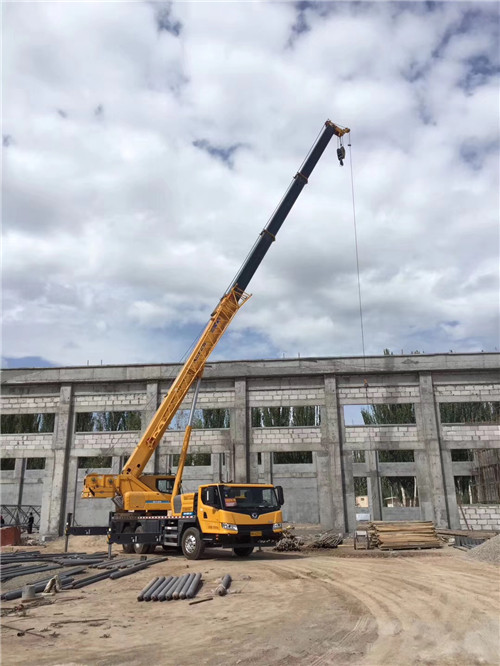 旬阳县吊装作业前会做设备检查吗？安全保障措施有哪些？